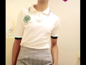 Colegiala flaquita perversa